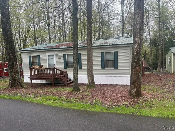 382 Rider Rd #58, Clayville, NY 13322