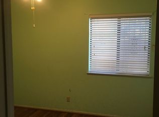 5825 Smoke Ranch Rd, Las Vegas, NV 89108