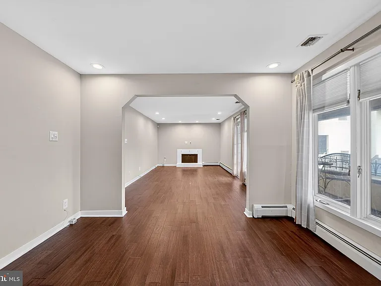 134 Centura — Photo 12