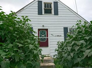 2411 S Poplar St, Vallonia, IN 47281