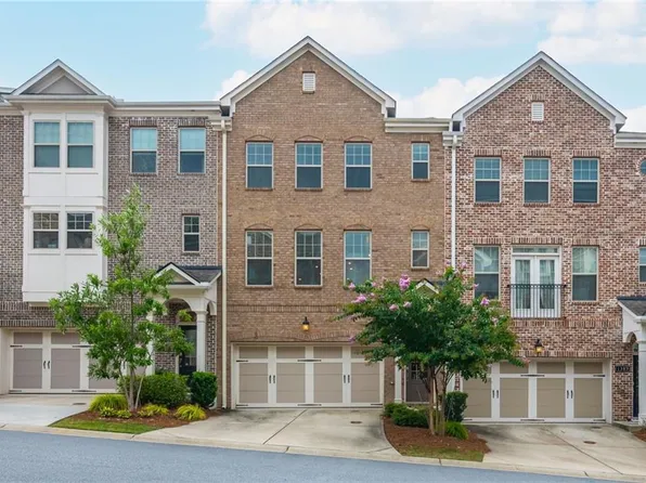 1391 Live Oak Ln, Atlanta, GA 30319