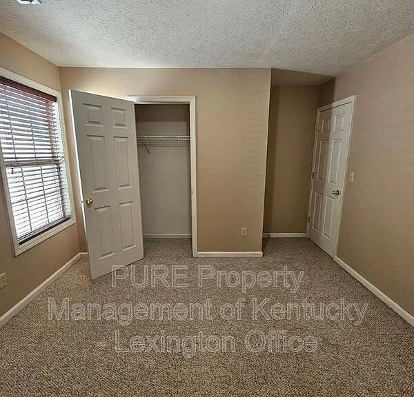 528 Newbury Way — Photo 23