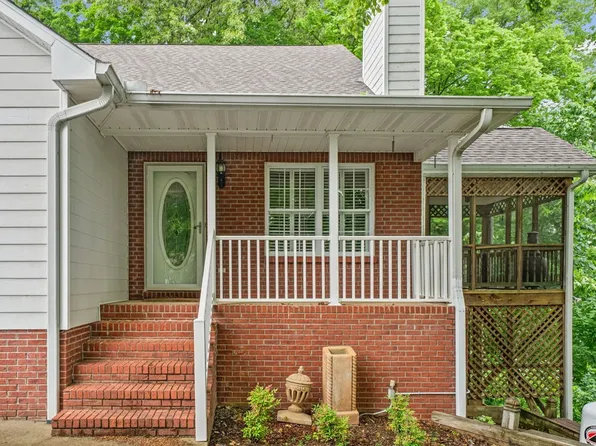 151 Rose Dr, Dover, TN 37058