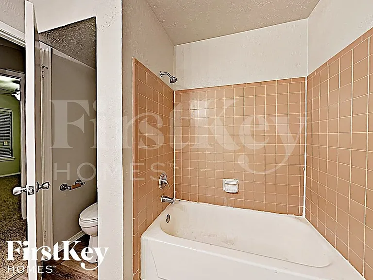 2805 Galemeadow Dr — Photo 12