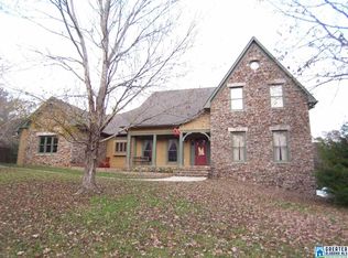 309 Carriage Ln, Alabaster, AL 35007