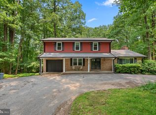 19 Norris Run Ct, Reisterstown, MD 21136