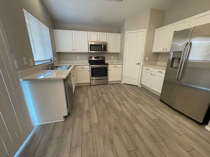 12220 W Rosewood Dr — Photo 5
