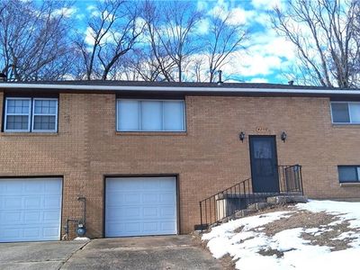 4200 NE Chaumiere Rd, Kansas City, MO, 64117