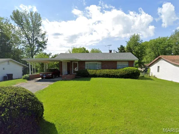 4120 Shirley Dr, Belleville, IL 62226
