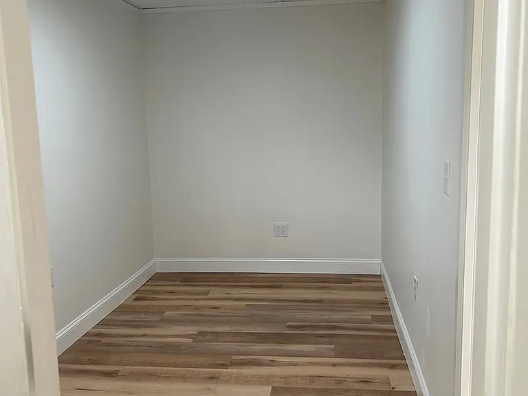 805 W New York Ave — Photo 9