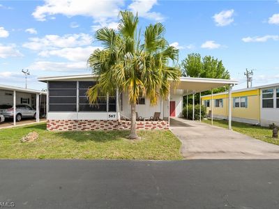 567 Winning Way, North Fort Myers, FL, 33917