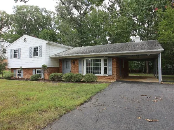 2391 Cedar Ln, Vienna, VA 22180