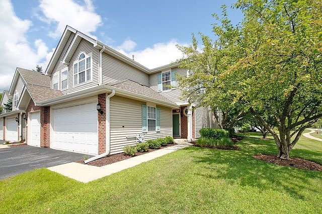 1st image of 25 S Oakhurst Dr