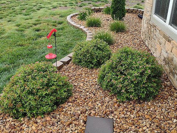 Landscaping with native rock