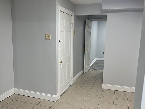 5th image of 59 Skillman Ave