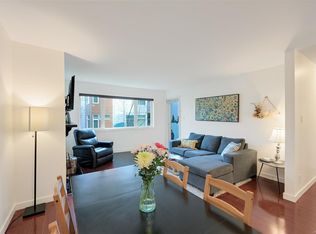 Morrison Manor, Victoria, BC V8R 6R8