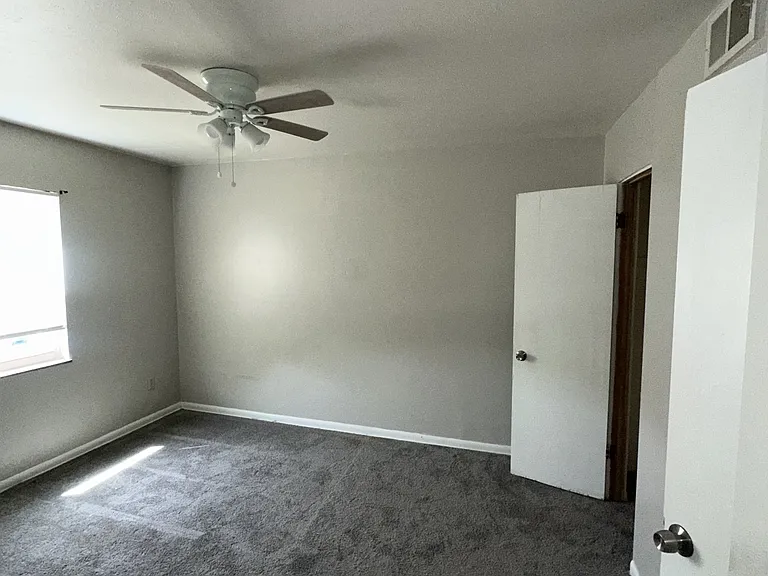 200 Solon Rd #8 — Photo 5
