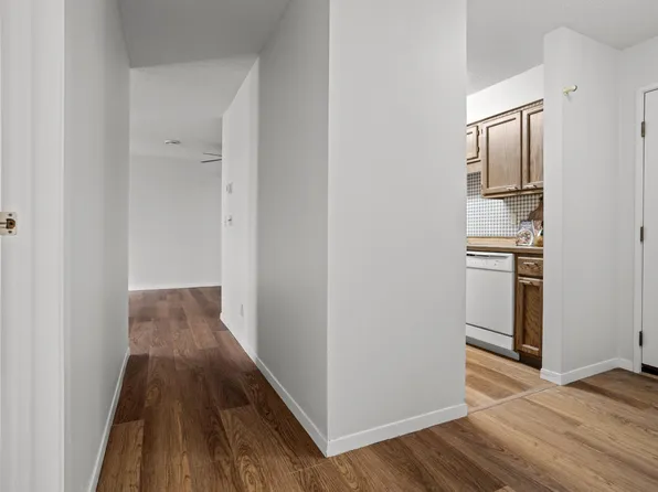 3306 Village Green Blvd APT 306, Moorhead, MN 56560