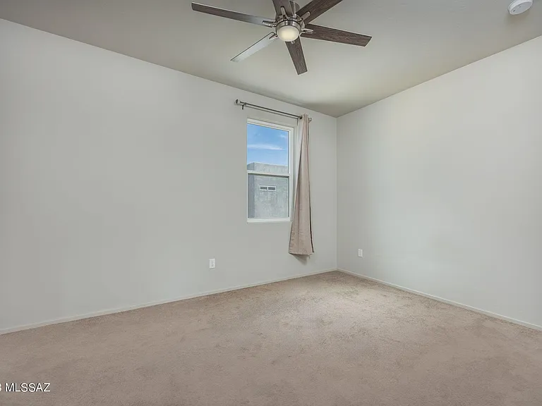 848 E Park Modern Dr — Photo 15
