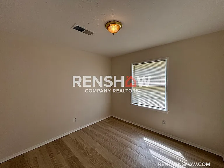 3576 Debby Dr — Photo 7