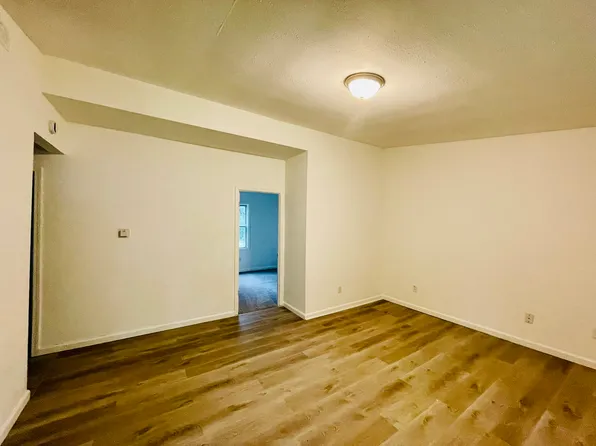 1128 Saint Michael Dr, Cahokia, IL 62206