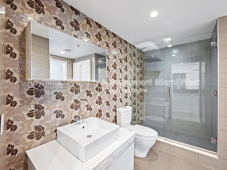 1750 N Bayshore Dr #3312 — Photo 15