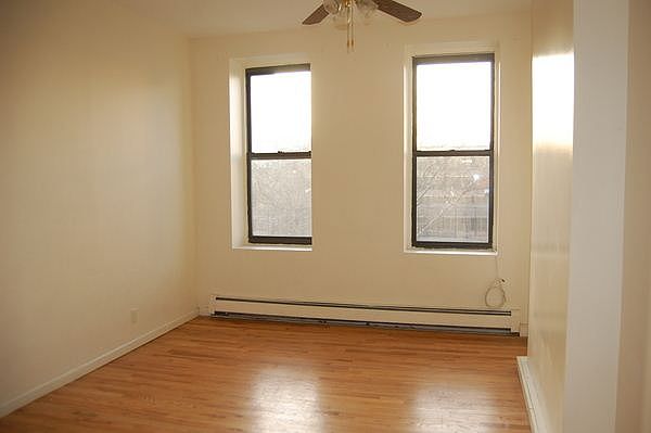 1st image of 217 Franklin Ave