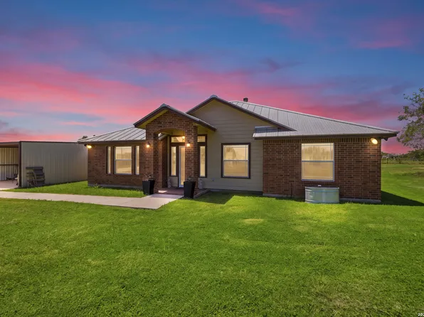 12778 FM 1346, St Hedwig, TX 78152
