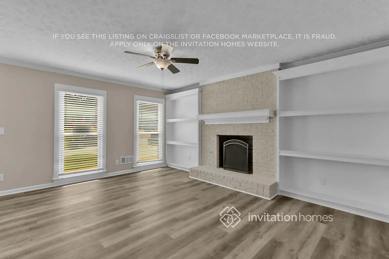 6412 Phillips Pl Lithonia, GA 30058 — Photo 3