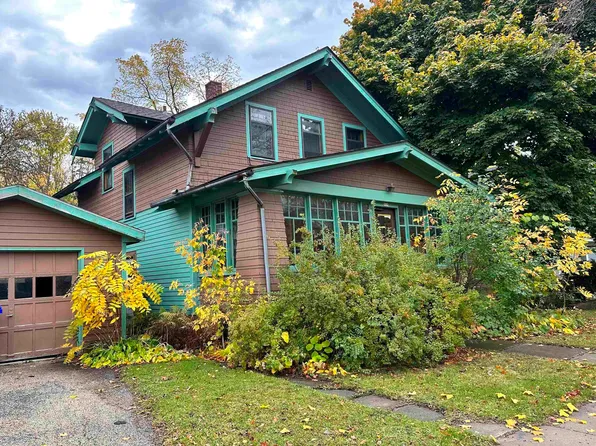 218 N Lawe St, Appleton, WI 54911