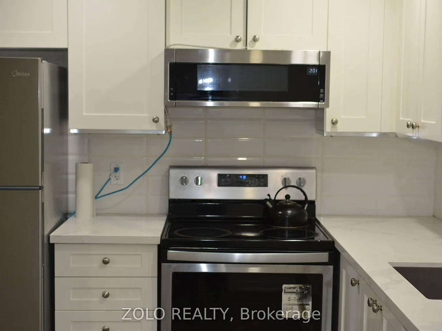 2 bed, $2,000 — Photo 4