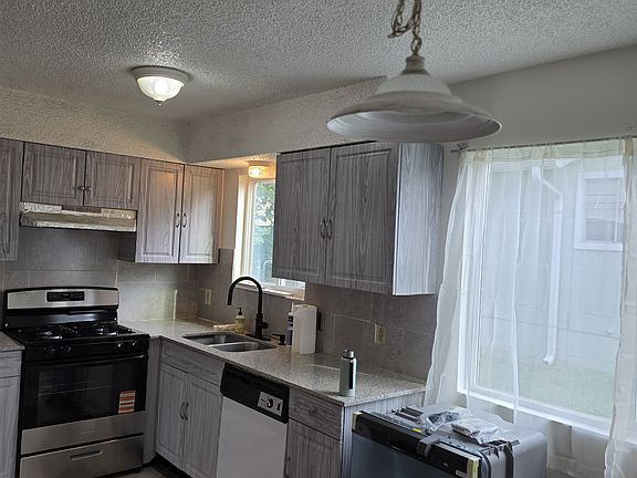 3rd image of 6307 Emerald Forest Dr #2
