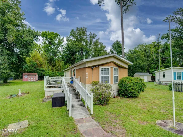659 Lea Drive, Hampstead, NC 28443