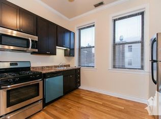 1408 W Irving Park Rd #1R, Chicago, IL 60613