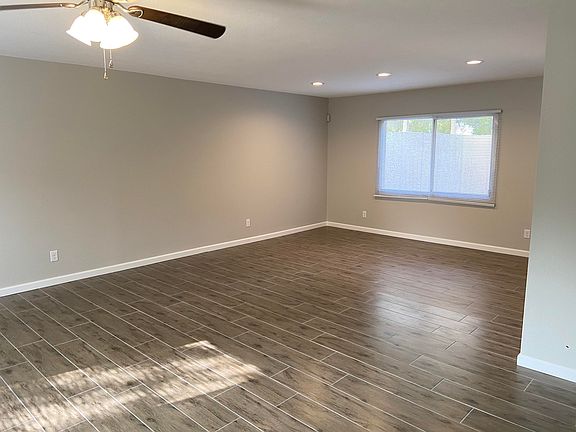 2nd image of 8459 N 54th Ln