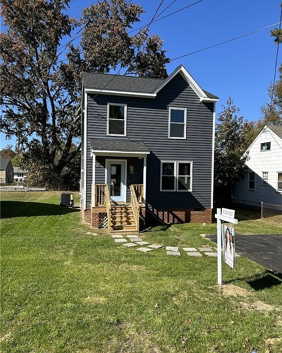 1st image of 206 N Oak Ave