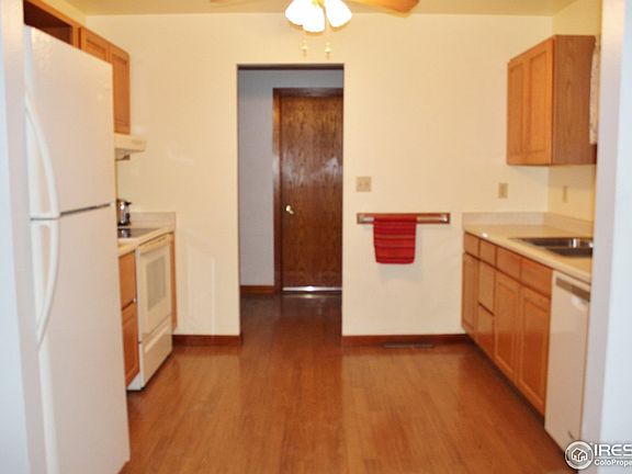 4th image of 40 McDonald Ave