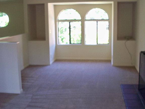 2nd image of 1121 Chino St APT 4