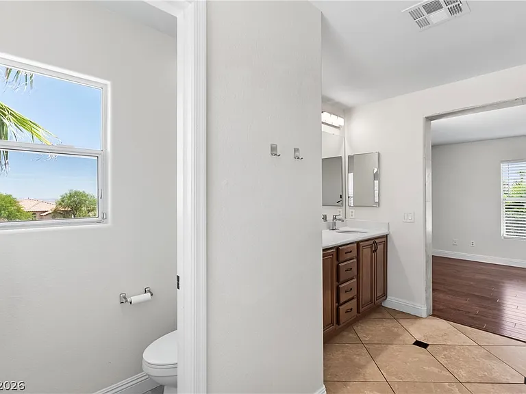 11223 Tribiani Ave — Photo 40