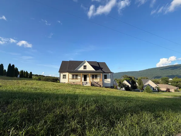 451 Hudlow Rd, Dunlap, TN 37327