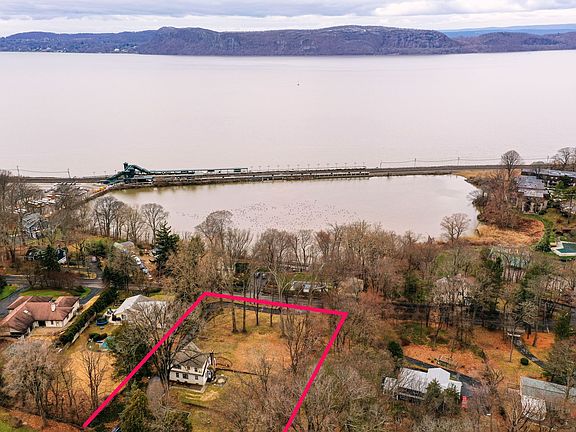 SCode-145 Revolutionary Rd DRONE-3 edit.jpg