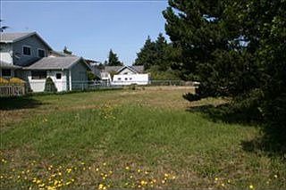 3rd image of 230 Dorado Ave SW
