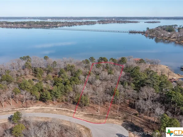3106 Shadow Pine Dr, Larue, TX 75770