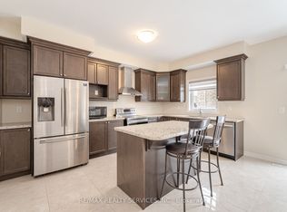 37 Pace Ave, Brantford, ON N3S7V4