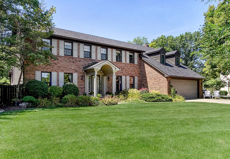 Welcome to 4337 Woodbridge!