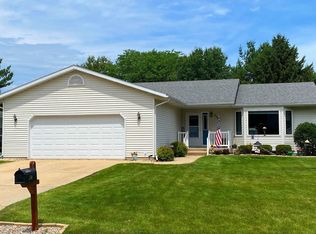 570 Grace St, Verona, WI 53593