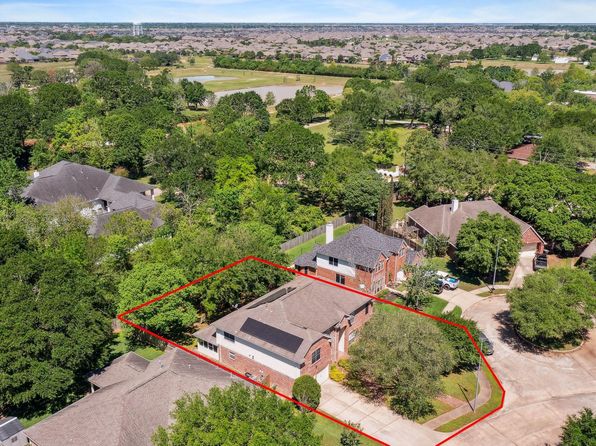 6021 Whispering Lakes Dr, Katy, TX 77493