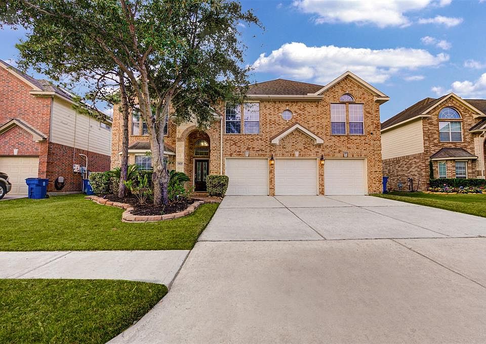 1st image of 9515 Fossil Canyon Dr