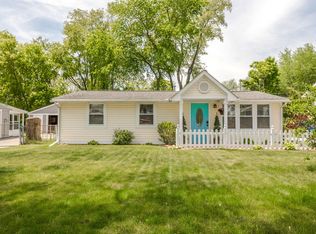 2067 Hoeft Dr, Commerce Township, MI