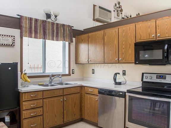 4th image of 752 48th St S